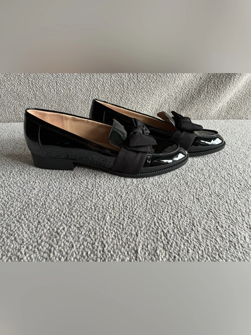 Bandolino BNLINDI03 Black Patent Bow Loafers Women's Size 9M Slip On Dress Shoes